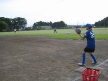 池渕町会ソフトボール部の練習