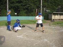 池渕町会ソフトボール部の練習