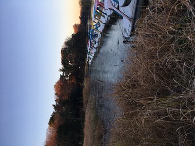 ボート乗り場は冬、氷が張った！！