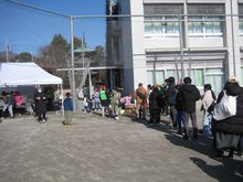 １月１８日（日）石神井小学校で「餅つきと昔遊びの会」