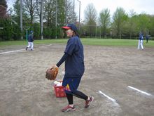 ４月９日のソフトボール部練習試合は緊迫の展開