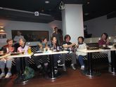 反省会は午後１時から女性部の応援隊も合流